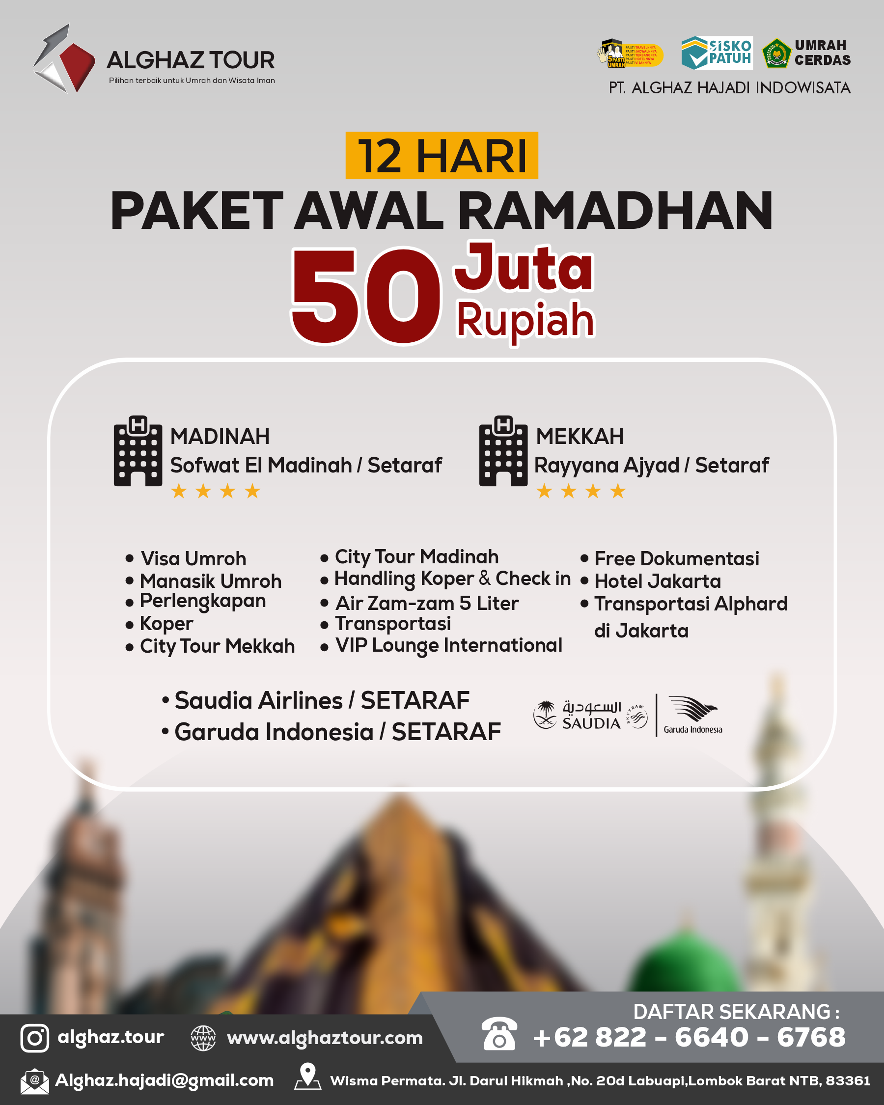 [Gambar jamaah sedang berdoa]